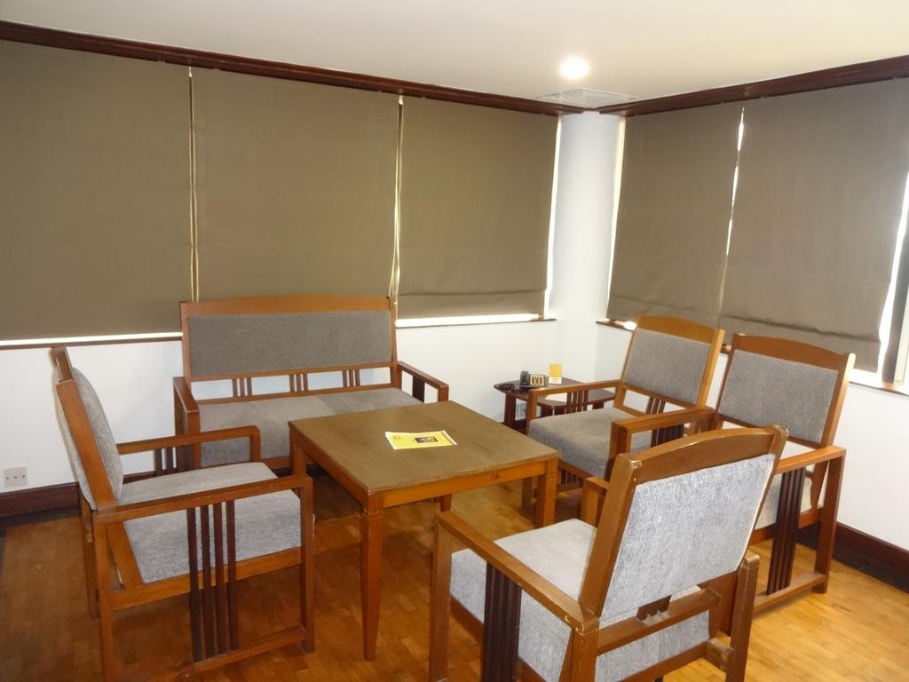 Keys Select By Lemon Tree Hotels, Malabar Gate, Kozhikode Buitenkant foto