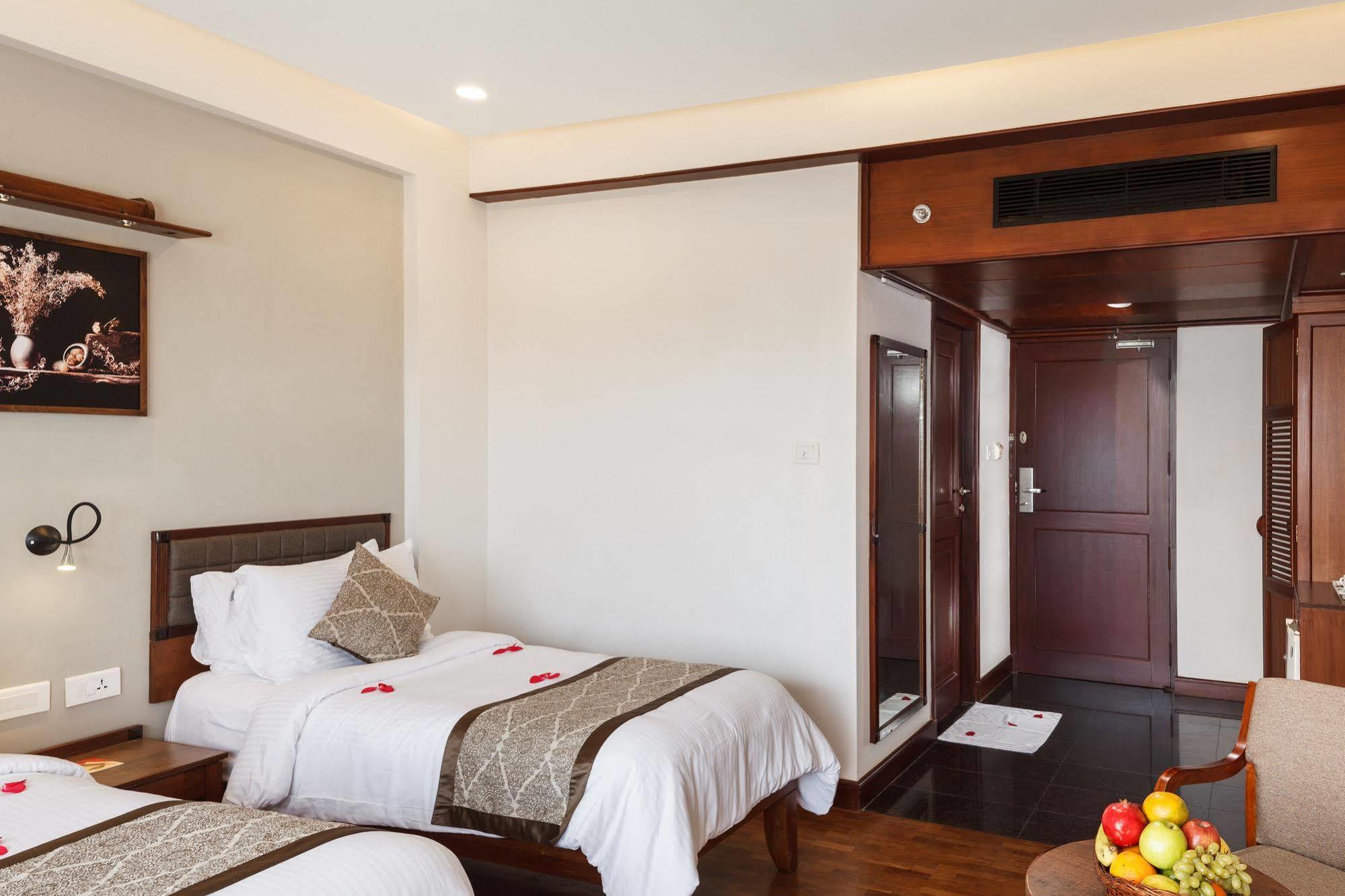 Keys Select By Lemon Tree Hotels, Malabar Gate, Kozhikode Buitenkant foto